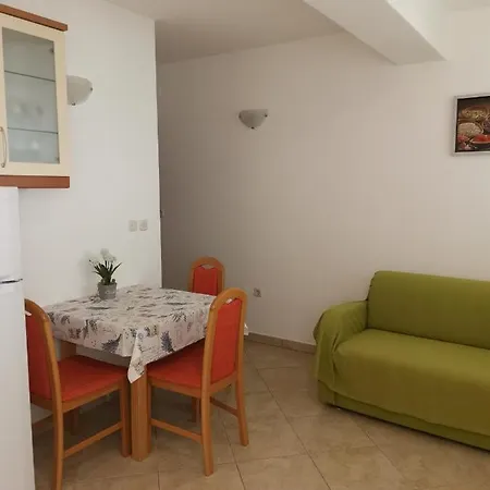 Daire Marijeta Mošćenička Draga
